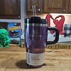 Stanley Purple Mug with Fluted Design